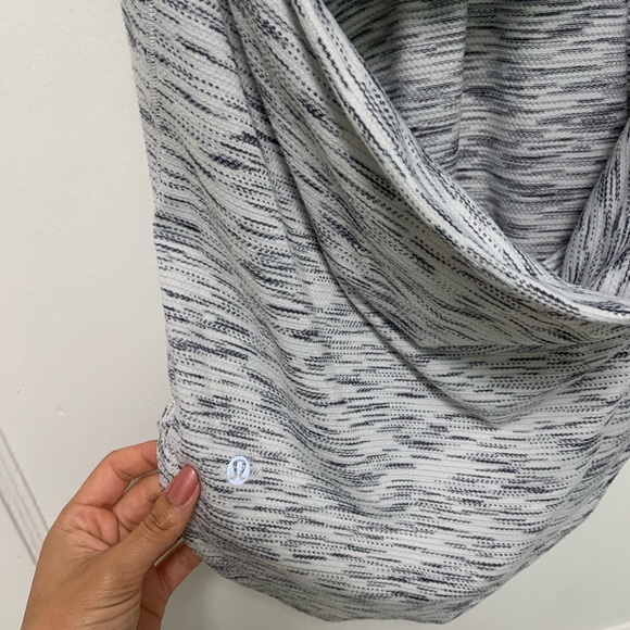 Lululemon Open Back Tank Top w/ Built in Bra - Picture 3 of 3